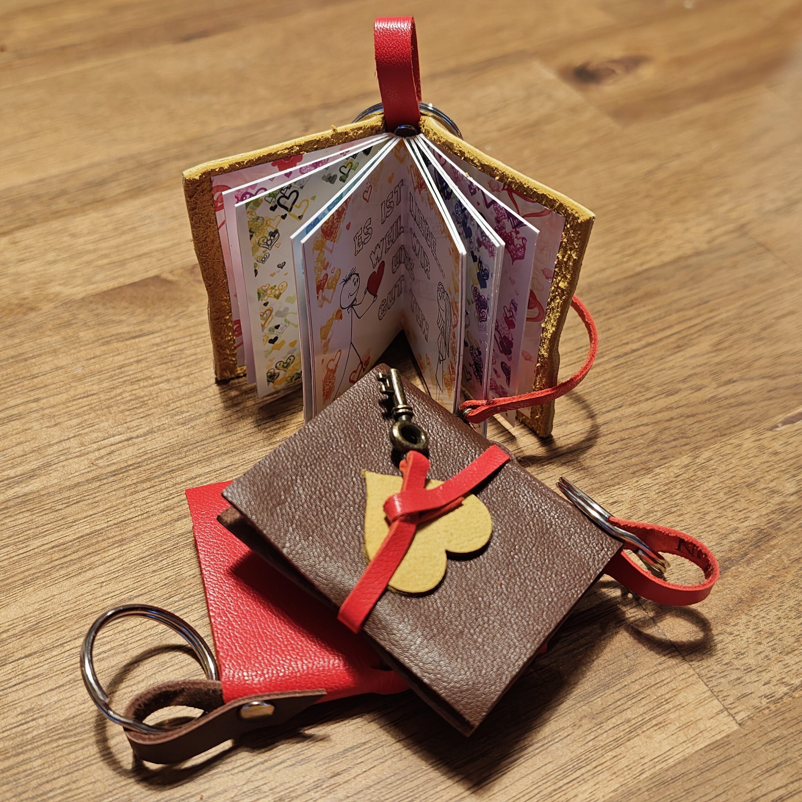 Leder-Minibuch- Es ist Liebe – Bild 11